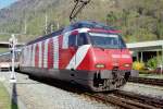 Die Re 460 005-2 ...  Daniel Sch�rer 05.05.2003