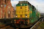 SP32-209 mit Personenzug nach Nysa in Opole Glowne (Opole Hbf) ...