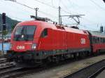 1116-175-9 mit EC Transalpin in Salzburg.31.5.2004 ... 1116-175-9 mit EC Transalpin in Salzburg.31.5.2004 ...