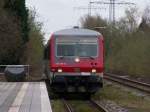 Der Niers-Express bei der Einfahrt in den Bahnhof Nieukerk. Fahrtrichtung ...
