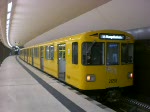 820 057-8 am 16.07.2003 im Bahnhof Tanvald. Der Triebwagen sieht ...