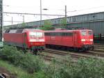 120 105-2 und 151 021-3 mit rotem Rahmen beides seltene ... 120 105-2 und 151 021-3 mit rotem Rahmen beides seltene ...