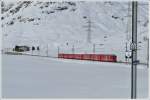 R1633 zwischen Bernina Diavolezza ...  Herbert Graf 20.03.2011