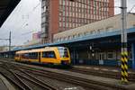 1648 705 nach Hof(Hbf.) am 18.11.2017 im Bahnhof Cheb.