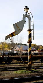 Ein Wasserkran mit Lampe, eher selten in Tschechien, hier in Kladno.