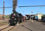 354 195 mit T 478 1008 zu sehen am 27.05.17 in Praha-Vršovice.