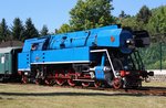 477 043 fuhr am 27.08.16 von Lužná u Rakovníka nach Chomutov. Dort steht ein Besuch des Depots des Technischen Nationalmuseums Prag auf dem Programm. Hier der Zug in Chomutov.