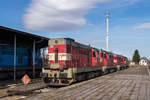 Bahnhof Liberec am 3. April 2018. Bei bestem Licht tummeln sich gleich 4 Loks am Stück. Vorne dran CD 742 151-4. 