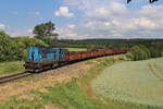 Mn 85430 von Kladno nach Revnicov mit der 742 381 nahe Nove Straseci eingefangen. In Revnicov wurden die Waggons getauscht, mit einem anderen Zug, die 3 Kohlewagen gingen nach Krupa und die restlichen hier sollten, nach Kralovice gehen. Aufgenommen am 14.6.2023