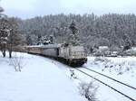 475 111 fuhr am 02.12.23 die Pendelfahrten von Sokolov nach Hrebeny und zurück. Am Zugschluss war 745 703, die den Zug zurück nach Sokolov fuhr. Hier zu sehen in Luh nad Svatavou.