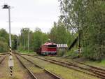 750 338-4 zu sehen in Jablonné v Podještědí am 24.05.21. Foto entstand vom Bahnsteigende!