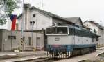 Am 30.4.2003 fotografierte ich die 750118 um 18.18 Uhr im Bahnhof Hrusovany.