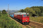 T679 1600 als Vorspannlok für den R609 nach Usti nad Labem, bei der Ausfahrt Klasterec nad Ohri  am 24.08.2023.