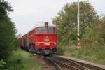 T679 1600 am 27.September 2014 mit dem Gütersonderzug von Breclav nach Hrusovany na Jevisovka im Bf.