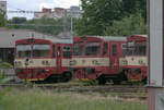 ein Trio der BR 810 abgestellt im DKV Klatovy.17.07.2020  13:12 Uhr.