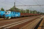 Güterzug von Petrovice u Karvine nach Ostrava mit 122.021 am 26.05.2017 in Detmarovice