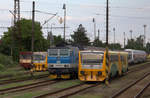 Abgestellt in Nymburk Triebwagen und Züge des Nahverkehrs.22.06.2019 18:00 Uhr.
Nymburk
