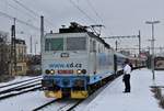 362 110-9 war am 30.12.14 mit einem Schnellzug in Plzeň hl.n.zu sehen.