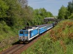 Die 362 083 mit einem R nach České Budějovice am 22.05.2016 unterwegs bei Vitín.