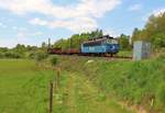 363 051-4 zu sehen am 17.05.17 in Chotikov.