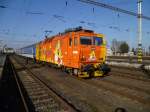 363 084-5 mit einem Schnellzug bei der Einfaht in Cheb, am 17.03.12.