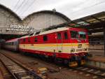 CD 371 005-0 im Hauptbahnhof Prag am 8.