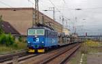 372 012 verlässt mit einem leeren BLG-Autozug am Morgen des 06.09.15 Falkenberg(E) Richtung Dresden.