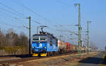 372 012 erreicht mit ihrem gemischten Güterzug aus Tschechien kommend am 14.02.17 die Einfahrt des Rbf Engelsdorf.