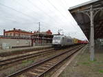 Am 24.06.2017 kam 386 026 mit einem Containerzug aus Richtung Magdeburg nach Stendal und fuhr weiter Richtung Wittenberge.