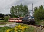 Die 210 057 mit einem Os nach Rybník am 10.05.2014 bei der Einfahrt in Rybník.