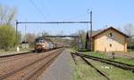 240 109-9 und 240 066-1 zu sehen am 18.04.18 mit der AWT Kohle in Nebanice.