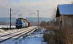 Etwas Abkühlung bei diesem Wetter! 240 008-3 brachte am 18.01.17 die 240 011-7 mit einem ausgebrannten Führerstand durch Chotikov geschleppt.