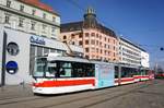 Tschechien / Straßenbahn (Tram) Brno / Brünn: Vario LF2R.E - Wagen 1084 sowie Vario LFR.E - Wagen 1497 von Dopravní podnik města Brna a.s.