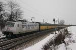 Der Husky ,185-4 der TXL mit dem Altmann Autozug Richtung N�rnberg ...