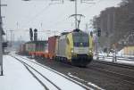TX Logistik AG ES 64 U2-012 (182 512;TXL) mit DGS 43940 Wien Donaukaibahnhof - Hamburg Waltershof am 9.2.2010 durch Kreiensen