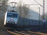 TX Logistik AG Den wundersch�nen Sonnenaufgang am 18.03.2010 genoss auch 185 539-4 der TXLogistik mit ihrem Containerzug in Fahrtrichtung Norden. Aufgenommen bei Albungen.