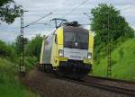 ES 64 U2 006 (182 506) auf dem Weg in ...