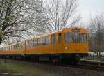 Altbauzug auf der Linie ...  Thomas Wendt 02.04.2011