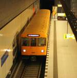Wagen 2661+Bruder der BVB ...  Felix H�hne 18.04.2011