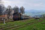 2M62 - 1051 mit dem 6441 in Jasinija (05.05.2008)