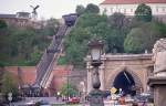 Am 14.4.1989 fuhr ich zum ersten Mal mit der Standseilbahn auf Budaer Seite
in Budapest hinauf auf den Burgberg.