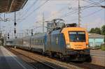 1047 008 der Ungarischen Staatsbahnen war am 4. Juli 2009 mit dem EC 964 aus Budapest unterwegs und wurde bei der Einfahrt in den Bahnhof Wien Meidling abgelichtet.