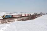 470 001 mit ROLA 41300 um 11:26, kurz nach Neulengbach, am 11.02.2012, unterwegs Richtung Plten.