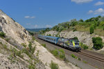 470 504 mit einem IC am 02.07.2016 bei Szár. 