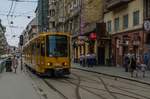 Tw 1590, ex. Hannover 6045, beim Befahren der Gleiskreuzung zur Endstelle Blaha Lujza tér am 28.Juni.2017