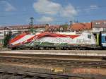 Am 6.4.2010 zeigte sich die Haydn-Lok 1047 504-4 bei bestem Wetter auf dem Bahnhof Sopron.