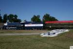 Direkt an der Historischen Route 66 in Tulsa steht die Baldwin Lokomotive Frisco  Meteor  # 4500 mit der Achsfolge 4-8-4.