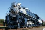 Direkt an der Historischen Route 66 in Tulsa steht die Baldwin Lokomotive Frisco  Meteor  # 4500 mit der Achsfolge 4-8-4.