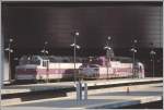 MBTA (Massachusetts Bay Transportation Authority) F40PH und GP-40MC in Boston South Station.