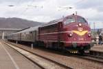 V 170 Nohab 1138 mit einer Regionalbahn in Trier Ehrang am 05.04.2010